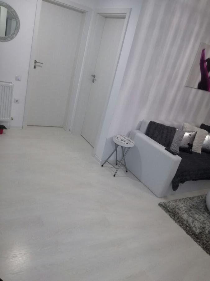 White Luxury Apartment Sibiu Exterior foto