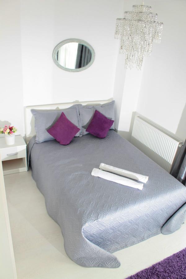 White Luxury Apartment Sibiu Exterior foto